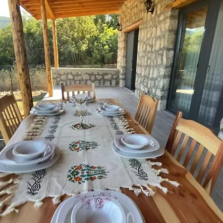 Adrasantasev Ali Baba Villa *